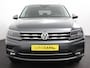 Volkswagen Tiguan Allspace 1.5 TSI Highline All-space 7p. Adaptive cruise control Climate control LED Parkeersensoren Panoramadak Achteruitrijd camera Trekhaak Navigatie Voorstoelen verwarmd Apple Carplay/ Android Auto