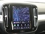 Volvo XC40 2.0 B4 Plus Dark | Trekhaak | H&K Audio | Stoelgeheugen |