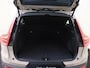 Volvo XC40 2.0 B4 Plus Dark | Trekhaak | H&K Audio | Stoelgeheugen |