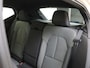 Volvo XC40 2.0 B4 Plus Dark | Trekhaak | H&K Audio | Stoelgeheugen |