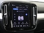 Volvo XC40 2.0 B4 Plus Dark | Trekhaak | H&K Audio | Stoelgeheugen |
