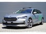 Skoda Superb Combi 1.5 TSI 204pk PHEV Edition | SoH 100% | Panoramadak | Massage | Travel Assist | Stoelverwarming