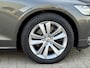 Volvo V60 2.0 B3 Momentum Business | Automaat | Trekhaak Wegblp. | 2021 | Apative Cruise | BLIS | Mild Hybride |
