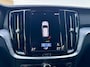 Volvo V60 2.0 B3 Momentum Business | Automaat | Trekhaak Wegblp. | 2021 | Apative Cruise | BLIS | Mild Hybride |