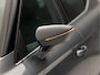 SEAT Arona 1.0 TSI Xcellence Sport Automaat (APPLE CARPLAY, GROOT NAVI, CLIMATE, STOELVERWARMING, SPORTSTOELEN, KEYLESS, GETINT GLAS, CAMERA, NIEUWE APK, NIEUWSTAAT)