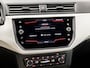 SEAT Arona 1.0 TSI Xcellence Sport Automaat (APPLE CARPLAY, GROOT NAVI, CLIMATE, STOELVERWARMING, SPORTSTOELEN, KEYLESS, GETINT GLAS, CAMERA, NIEUWE APK, NIEUWSTAAT)