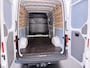 Volkswagen Crafter 35 2.0 TDI 140 PK L3H3 Comfortline EURO VI Executive | App connect | Airco | Elek.pakk. | Cruiscontrol | Comfortbest.stoel | Laadruimte betimmering | Trekhaak
