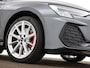 Audi A3 Sportback 45 TFSIe 272pk S-tronic S edition Competition · Camera · Sonos Audio · Elektrische stoelverstelling · Keyless · Stoelverwarming · Afneembare Trekhaak · Fabrieksgarantie tot 03-04-2030 of 100.000km
