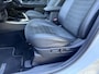 Mitsubishi Outlander 2.4 PHEV Intense+ | Summer Deals | Schuif-/kanteldak | 4WD | Navigatie | Stoel/Stuurwielverwarming |