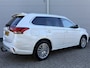 Mitsubishi Outlander 2.4 PHEV Intense+ | Summer Deals | Schuif-/kanteldak | 4WD | Navigatie | Stoel/Stuurwielverwarming |