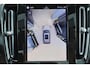 Volvo EX40 Extended Range Ultra 82 kWh - Panorama/schuifdak - IntelliSafe Assist & Surround - 360º Camera - Verwarmde voorstoelen, stuur & achterbank - Parkeersensoren voor & achter - Elektr. bedienb. voorstoelen met geheugen links - Draadloze tel. lader - Warmtepomp - Extra getint glas - 19' LMV