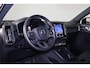 Volvo EX40 Extended Range Ultra 82 kWh - Panorama/schuifdak - IntelliSafe Assist & Surround - 360º Camera - Verwarmde voorstoelen, stuur & achterbank - Parkeersensoren voor & achter - Elektr. bedienb. voorstoelen met geheugen links - Draadloze tel. lader - Warmtepomp - Extra getint glas - 19' LMV