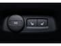 Volvo EX40 Extended Range Ultra 82 kWh - Panorama/schuifdak - IntelliSafe Assist & Surround - 360º Camera - Verwarmde voorstoelen, stuur & achterbank - Parkeersensoren voor & achter - Elektr. bedienb. voorstoelen met geheugen links - Draadloze tel. lader - Warmtepomp - Extra getint glas - 19' LMV