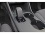 Volvo EX40 Extended Range Ultra 82 kWh - Panorama/schuifdak - IntelliSafe Assist & Surround - 360º Camera - Verwarmde voorstoelen, stuur & achterbank - Parkeersensoren voor & achter - Elektr. bedienb. voorstoelen met geheugen links - Draadloze tel. lader - Warmtepomp - Extra getint glas - 19' LMV