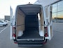 Mercedes-Benz Sprinter 317 CDI L2 H2 Pro LED / MBUX / Navigatie / Camera / Parkeersensoren / Cruise control / Airco / 270 Graden achterdeuren