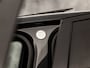 Land Rover Range Rover Sport 2.0 Hybrid Autobiography Dynamic 404Pk Automaat (PANORAMADAK, STOELKOELING/VERWARMING, SCHERMEN ACHTERIN, KOELKAST, MERIDIAN, MEMORY STOELEN, APPLE CARPLAY, KEYLESS, NIEUWSTAAT)