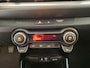Kia Stonic 1.2 (4 Cil) Apple carplay/Android auto/Camera/Bluetooth/Stoel en stuurverwarming