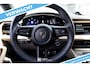 Porsche Macan Turbo 100 kWh (2025, NL) Burmester, augmented reality head-up, Inno Drive, bijrijders display, achteras sturing