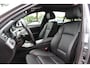 BMW 5-Serie Touring 520i Executive M Sport / NL Auto! / 2de Eign. / Trekhaak / Camera / Leder / Navigatie / 18'' / Sportstoelen / Cruise Control / Xenon