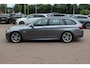BMW 5-Serie Touring 520i Executive M Sport / NL Auto! / 2de Eign. / Trekhaak / Camera / Leder / Navigatie / 18'' / Sportstoelen / Cruise Control / Xenon