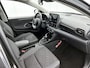Toyota Yaris 1.5 Hybrid 115 Dynamic Comfort Pack | BTW voertuig | Dodehoek detectie | Stuur+stoelverwarming | Parkeersensoren voor+achter | Apple CarPlay/Android auto | Cruise Control Adaptive | Climate Control |