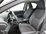 Toyota Yaris 1.5 Hybrid 115 Dynamic Comfort Pack | BTW voertuig | Dodehoek detectie | Stuur+stoelverwarming | Parkeersensoren voor+achter | Apple CarPlay/Android auto | Cruise Control Adaptive | Climate Control |