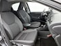 Toyota Yaris 1.5 Hybrid 115 Dynamic Comfort Pack | BTW voertuig | Dodehoek detectie | Stuur+stoelverwarming | Parkeersensoren voor+achter | Apple CarPlay/Android auto | Cruise Control Adaptive | Climate Control |
