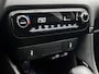Toyota Yaris 1.5 Hybrid 115 Dynamic Comfort Pack | BTW voertuig | Dodehoek detectie | Stuur+stoelverwarming | Parkeersensoren voor+achter | Apple CarPlay/Android auto | Cruise Control Adaptive | Climate Control |