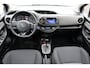 Toyota Yaris 1.5 Hybrid Energy Plus Lm velgen, Getinte ramen