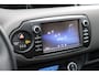 Toyota Yaris 1.5 Hybrid Energy Plus Lm velgen, Getinte ramen