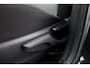 Toyota Yaris 1.5 Hybrid Energy Plus Lm velgen, Getinte ramen