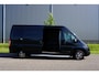 Peugeot Boxer 2.2 BlueHDi 165 L3H2 3.5t in nieuwstaat |Trekhaak |Camera |Cruise |Navi |Metallic |Climate control |165 pk |EURO6D |1e eigenaar |3500 KG |Carplay |Android auto