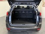 Peugeot 5008 1.2 PURETECH ALLURE 7 PERSSONS NAVIGATIE CRUISE CONTROL CLIMATE CONTROL PANORAMASCHUI/KANTELDAK APPLE CARPLAY/ANDROID RIJSTROOKSENSOREN ACHTERUITRIJCAMERA ZEER MOOI !!