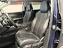 Peugeot 5008 1.2 PURETECH ALLURE 7 PERSSONS NAVIGATIE CRUISE CONTROL CLIMATE CONTROL PANORAMASCHUI/KANTELDAK APPLE CARPLAY/ANDROID RIJSTROOKSENSOREN ACHTERUITRIJCAMERA ZEER MOOI !!