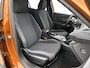 Peugeot e-2008 EV Active Pack 50 kWh | Apple Carplay/ Android Auto | SoH 96,8%| Parkeersensoren Achter | Climate Control |