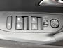 Peugeot e-2008 EV Active Pack 50 kWh | Apple Carplay/ Android Auto | SoH 96,8%| Parkeersensoren Achter | Climate Control |