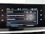Peugeot e-2008 EV Active Pack 50 kWh | Apple Carplay/ Android Auto | SoH 96,8%| Parkeersensoren Achter | Climate Control |