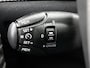 Peugeot e-2008 EV Active Pack 50 kWh | Apple Carplay/ Android Auto | SoH 96,8%| Parkeersensoren Achter | Climate Control |