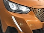 Peugeot e-2008 EV Active Pack 50 kWh | Apple Carplay/ Android Auto | SoH 96,8%| Parkeersensoren Achter | Climate Control |