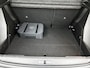 Peugeot e-2008 EV Active Pack 50 kWh | Apple Carplay/ Android Auto | SoH 96,8%| Parkeersensoren Achter | Climate Control |