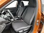 Peugeot e-2008 EV Active Pack 50 kWh | Apple Carplay/ Android Auto | SoH 96,8%| Parkeersensoren Achter | Climate Control |