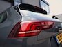 Volkswagen Golf Variant 1.5 eTSI Life Edition | Trekhaak | Black | Stuur en Stoelverwarming