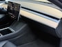 Tesla Model 3 Long Range AWD 75 kWh / 498pk | 93% SOH | Lederen bekleding | Panoramadak | Navigatie | Camera | Full-LED | Keyless | Stoel&stuurverwarming | Elektrische achterklep | Elektrisch verstelbare stoelen & stuurkolom | Autopilot