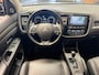 Mitsubishi Outlander 2.0 INSTYLE 4WD AUTOMAAT 7 PERSOONS NAVIGATIE LEDER CRUISE CONTROL CLIMATE CONTROL BLUETOOTH TELEFOON SCHUIF/KANTELDAK KEYLESS GO ACHTERUITRIJCAMRERA ZEER MOOI !!