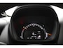 Toyota Aygo X 1.0 VVT-i MT Envy | Cardamon Green metallic / zwart dak | navigatiesysteem full map | JBL-audio installatie premium |