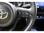 Toyota Aygo X 1.0 VVT-i MT Envy | Cardamon Green metallic / zwart dak | navigatiesysteem full map | JBL-audio installatie premium |