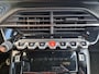 Peugeot 208 1.2 Hybrid 145 e-DCS6 GT | Massagestoel | Alcantara | Achteruitrijcamera | Apple Carplay/Android Auto | Stoelverwarming