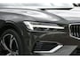 Volvo V60 2.0 T8 AWD Momentum Pro Pilot Assist | Panoramadak | Trekhaak | Leer | R-Design Velgen