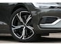 Volvo V60 2.0 T8 AWD Momentum Pro Pilot Assist | Panoramadak | Trekhaak | Leer | R-Design Velgen