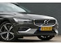 Volvo V60 2.0 T8 AWD Momentum Pro Pilot Assist | Panoramadak | Trekhaak | Leer | R-Design Velgen